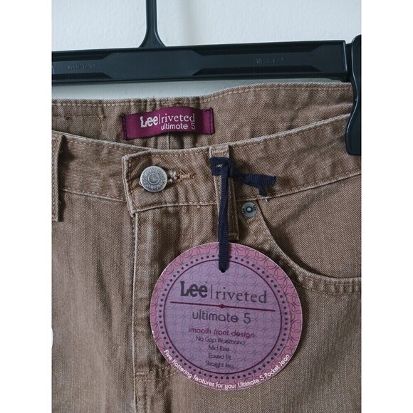 Vintage Lee Riveted Jeans Mid Rise Easy Fit Straight Leg Camel Size 6 NWT - Picture 3 of 10